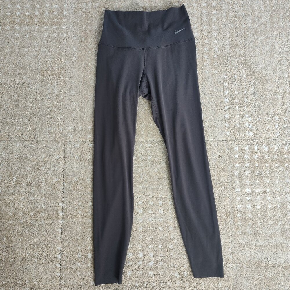 Nike Women's Zenvy Gentle -Support High-Waisted 7/8 Leggings in Medium Ash XS